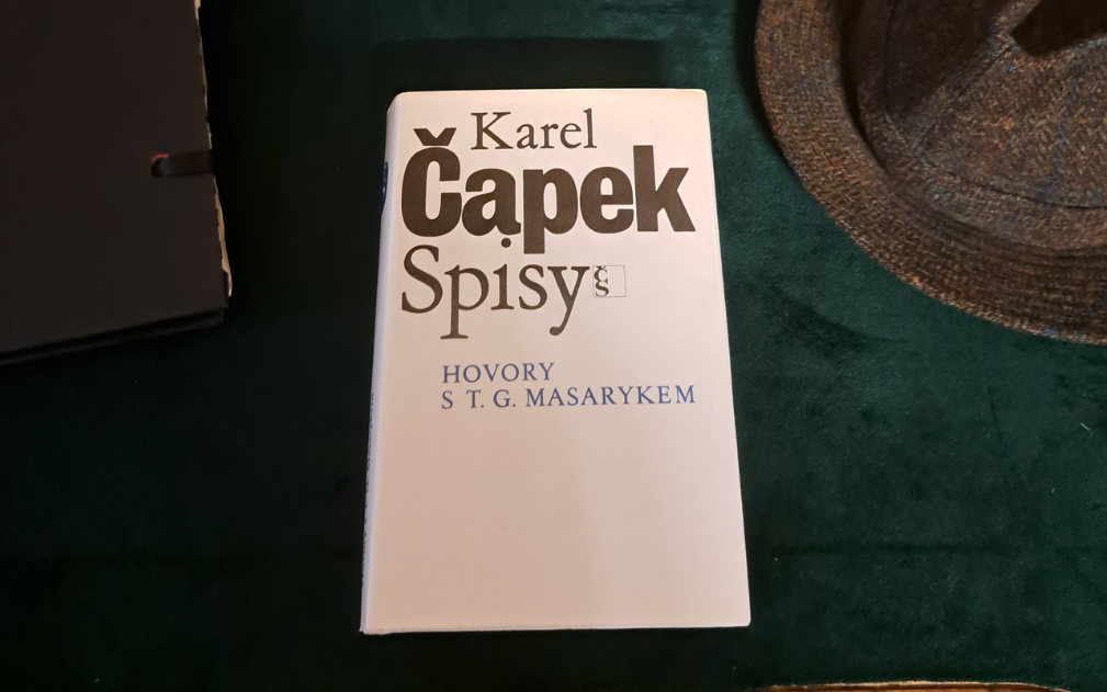Nadčasový Masaryk a Čapek